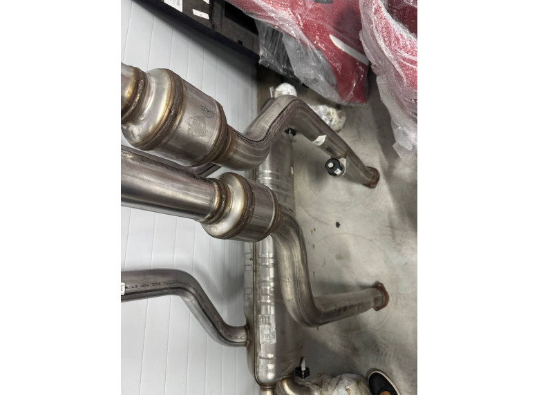 Глушитель к BMW XM G09, 2023г.